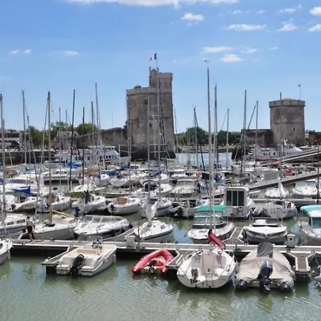Maison Terrasse Proche Centre Et Ile De Re
