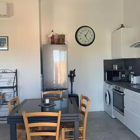 Maison Terrasse Proche Centre Et Ile De Ré Apartamento